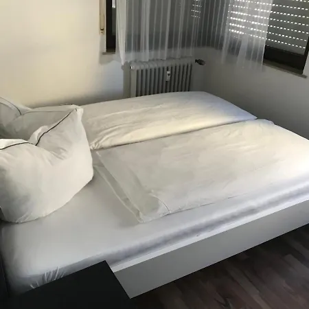 With Privat Parking Near Stuttgart Airport, Messe, Stuttgart Leinfelden-Echterdingen
